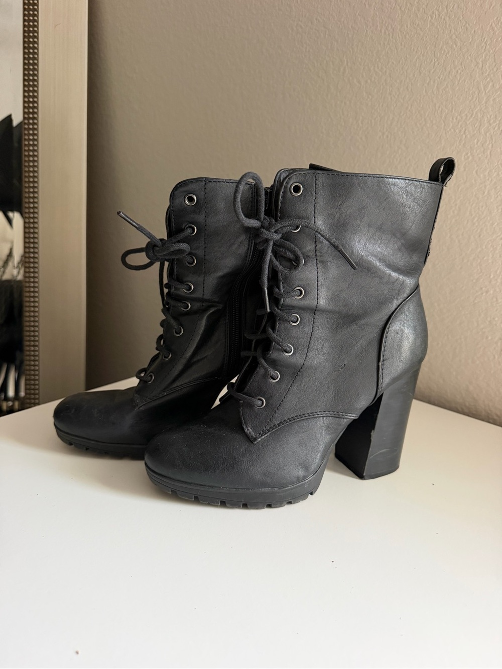 Women's Black Lace-Up Block Heel Ankle Boots